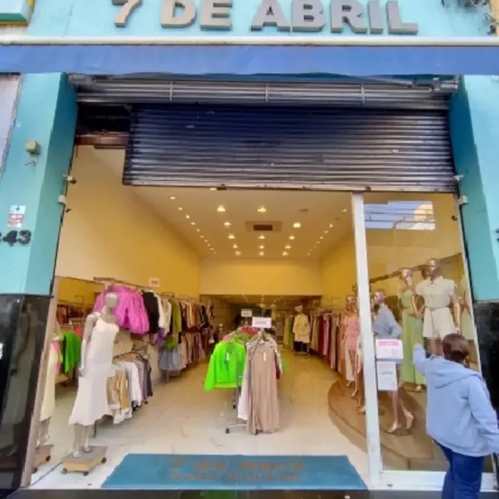 7-de-abril-rua-oriente-347_fachada_111220241128-1