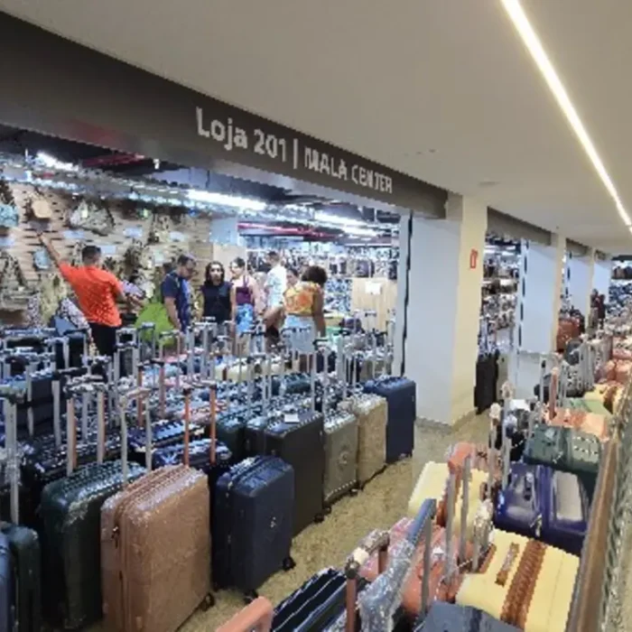 Busca-20Busca-20-20Malas-20CenterRua-20Bar-C3-A3o_6096672720577818224.Foto-20da-20Fachada-20API.180636-1.webp-1