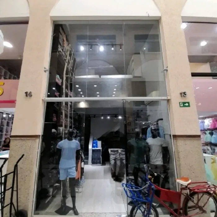 LamiraRua-20J-C3-BAlio-20Ribeiro235.Foto-20da-20Fachada-20API.175223-1.webp-1