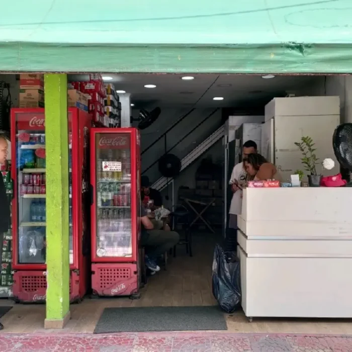 adega-acelera-brasil-travessa-abreu-junior-42_fachada_143202512480