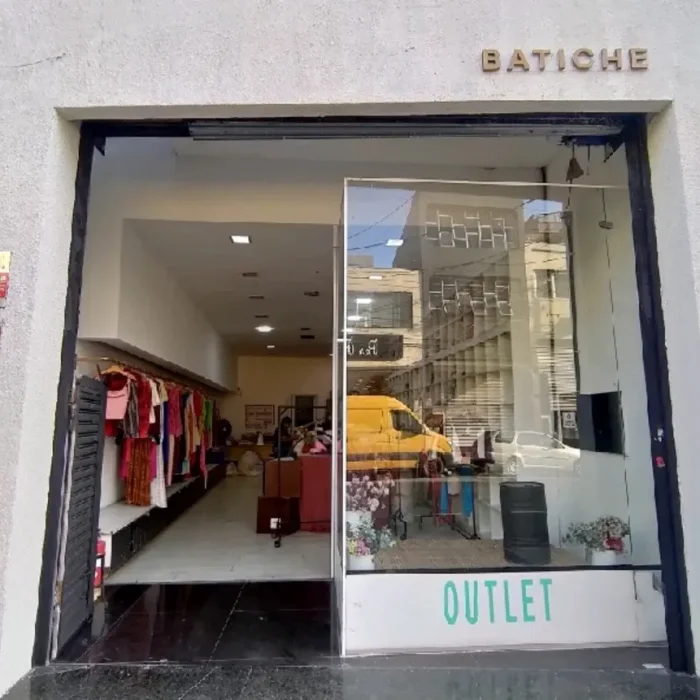 batiche-outlet-rua-mendes-goncalves-71_fachada_080520251552