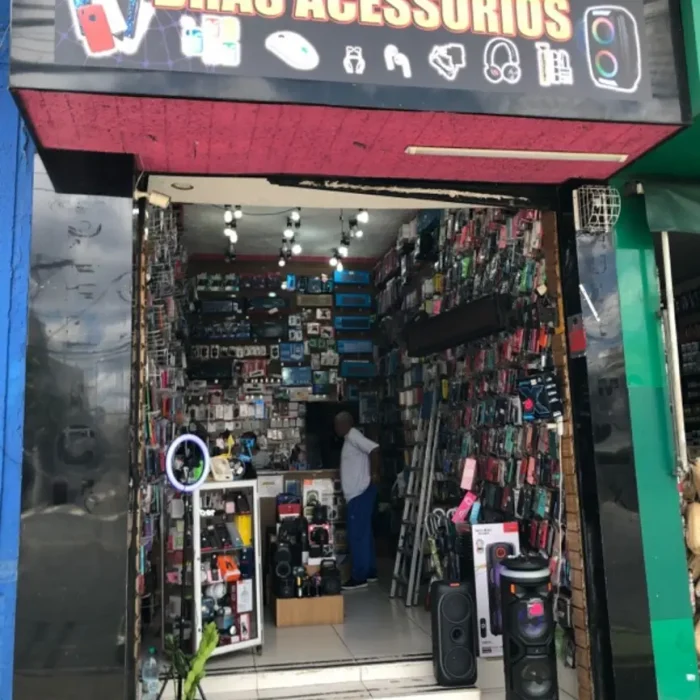 bras-celular-avenida-celso-garcia-75_fachada_020120261321