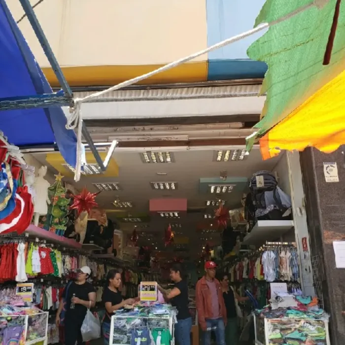 bras-moda-rua-oriente-588_fachada_161220241120