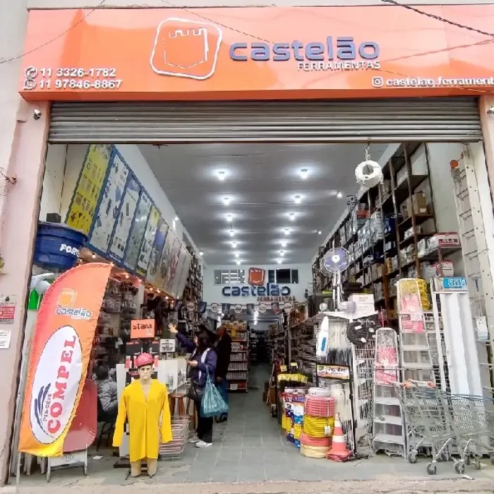 castelao-ferramentas-rua-tiers-806_fachada_010720251601