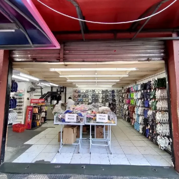 chinelo-e-pe-rua-cavalheiro-151_fachada_130520251321