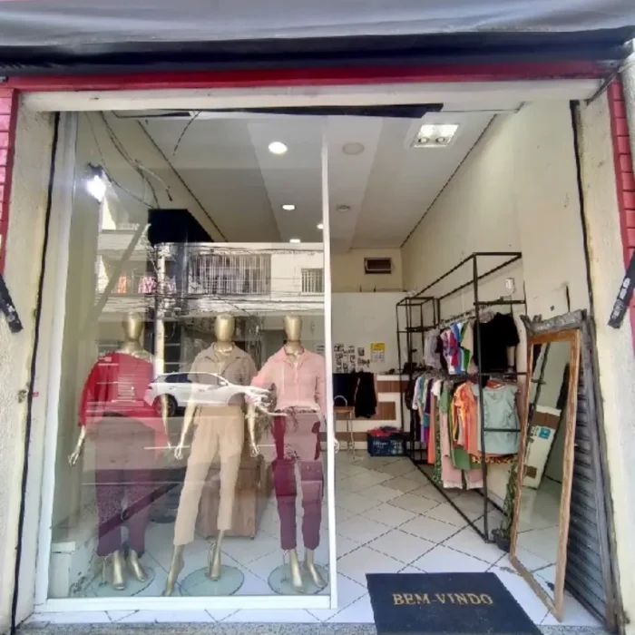 clara-modas-rua-mendes-goncalves-117_fachada_080520251530-1