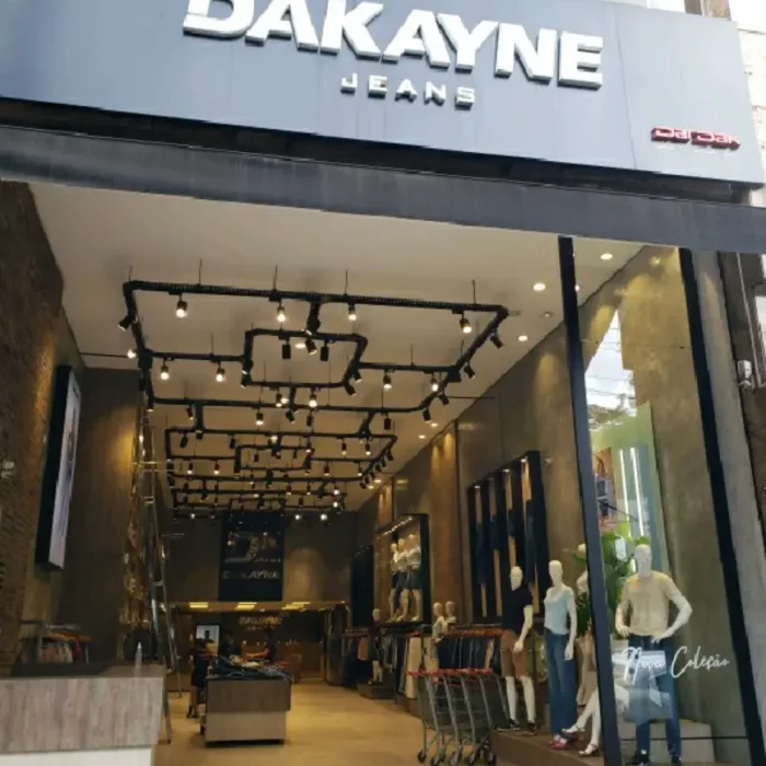dakayne-jeans-rua-silva-teles-74_fachada_200220251447