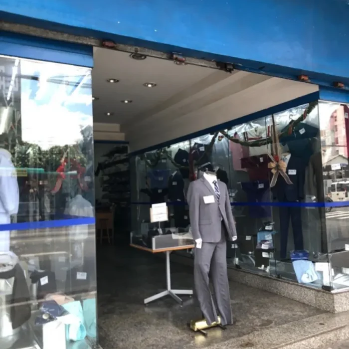 di-raffaele-avenida-celso-garcia-51_fachada_020120261329