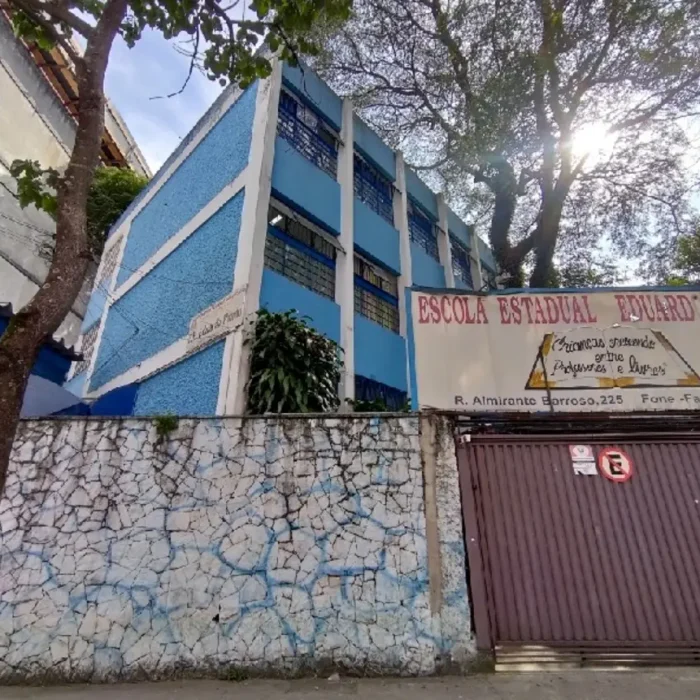 escola-estadual-eduardo-prado-rua-almirante-barroso-225_fachada_040620251251.webp