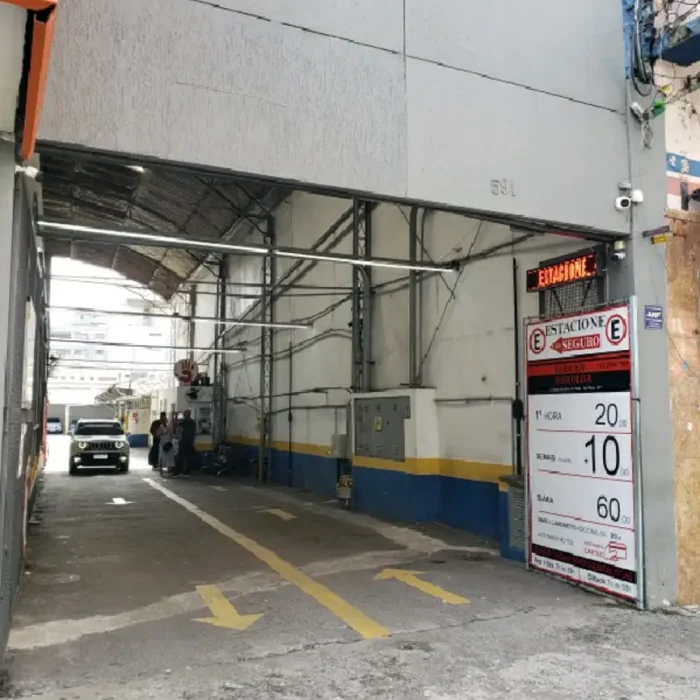 estacionamento-garagem-marcolina-rua-maria-marcolina-591_fachada_070720251609.webp