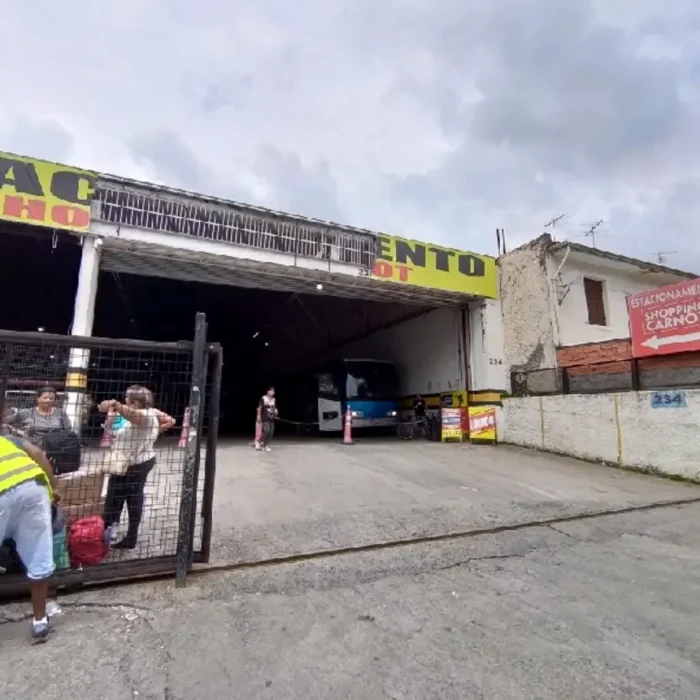 estacionamento-shopping-carnot-rua-caninde-234