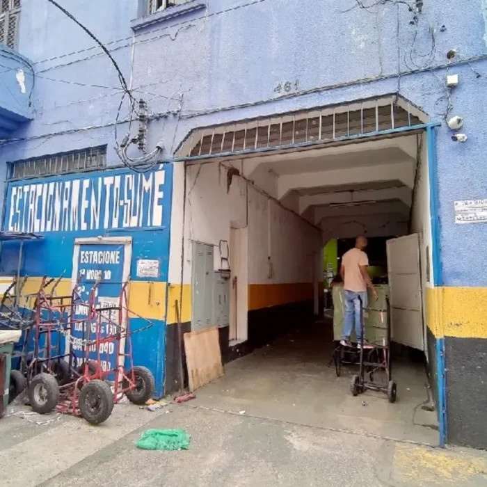 estacionamento-sume-rua-carnot-461_fachada_010720251416-1