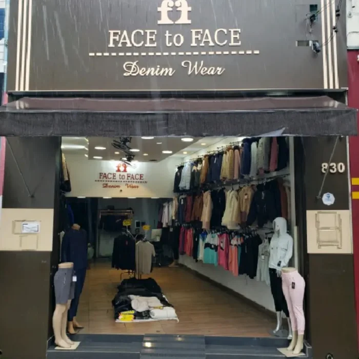 face-to-face-rua-maria-marcolina-830