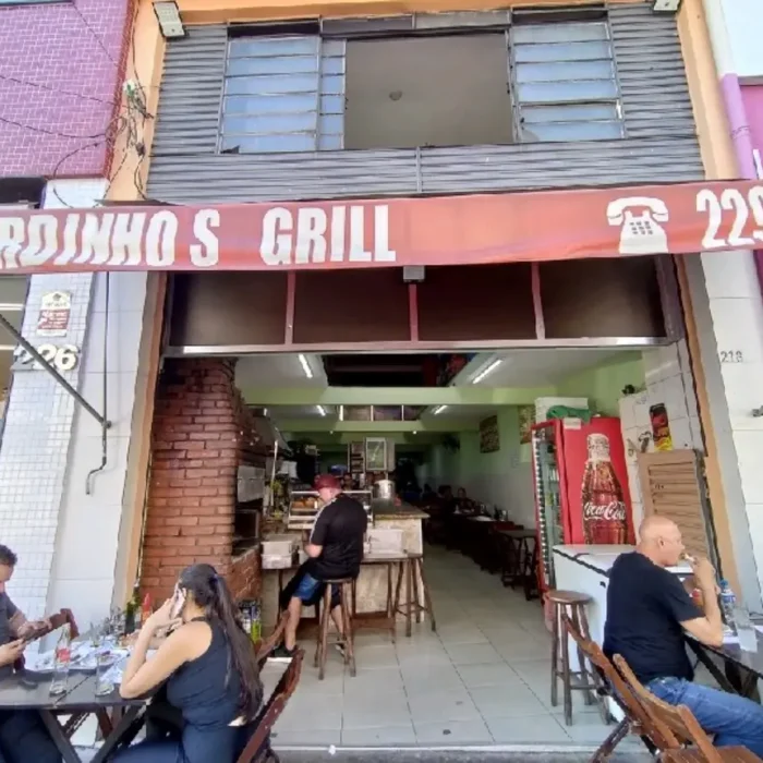 gordinhos-grill-rua-mendes-goncalves-218_fachada_200520251215.webp