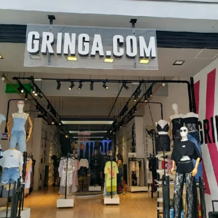 gringa-com-rua-eliza-whitacker-89_fachada_070120250906-1