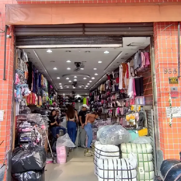 hb-meias-rua-sao-caetano-935_fachada_170620251250