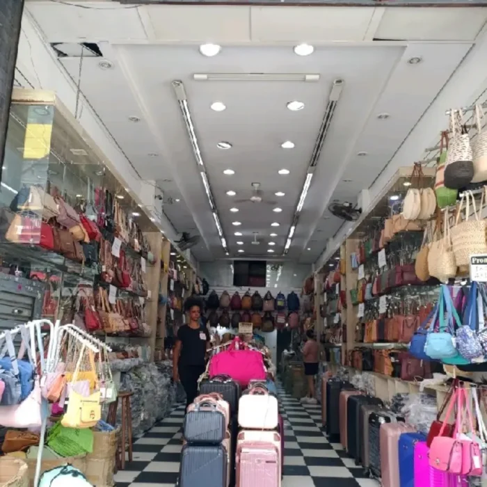 ji-bolsas-rua-tiers-103_fachada_120320251306-1