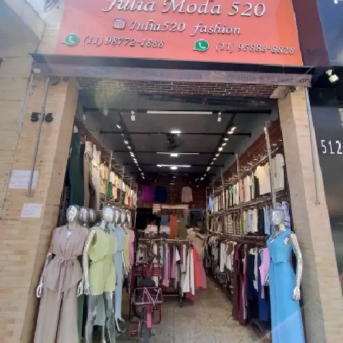 julia-520-moda-rua-rodrigues-dos-santos-516_fachada_200820251734.webp