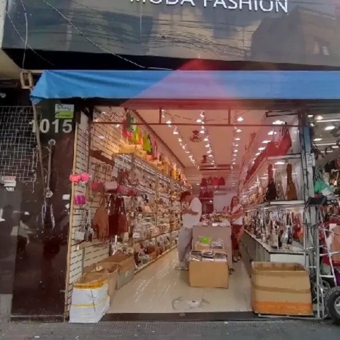 jun-bolsas-rua-monsenhor-andrade-1015