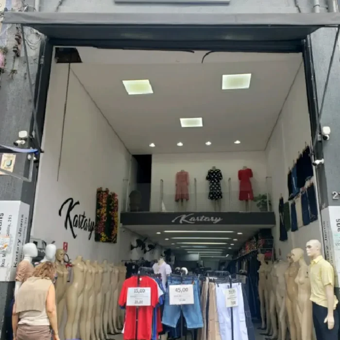 kartary-jeans-rua-maria-marcolina-213