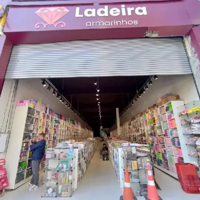 ladeira-armarinhos-rua-carnot-352_fachada_050520251018