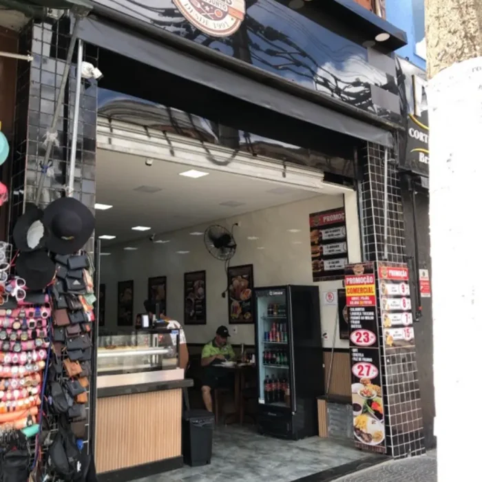 lanchonete-chega-junto-avenida-celso-garcia-123_fachada_020120261300