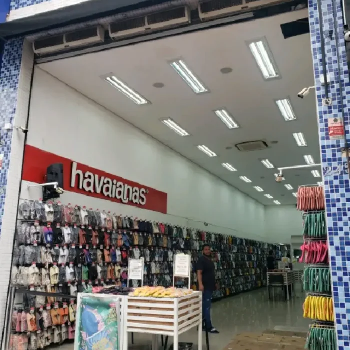 leve-calcados-outlet-havaianas-rua-maria-marcolina-243_fachada_310120251109