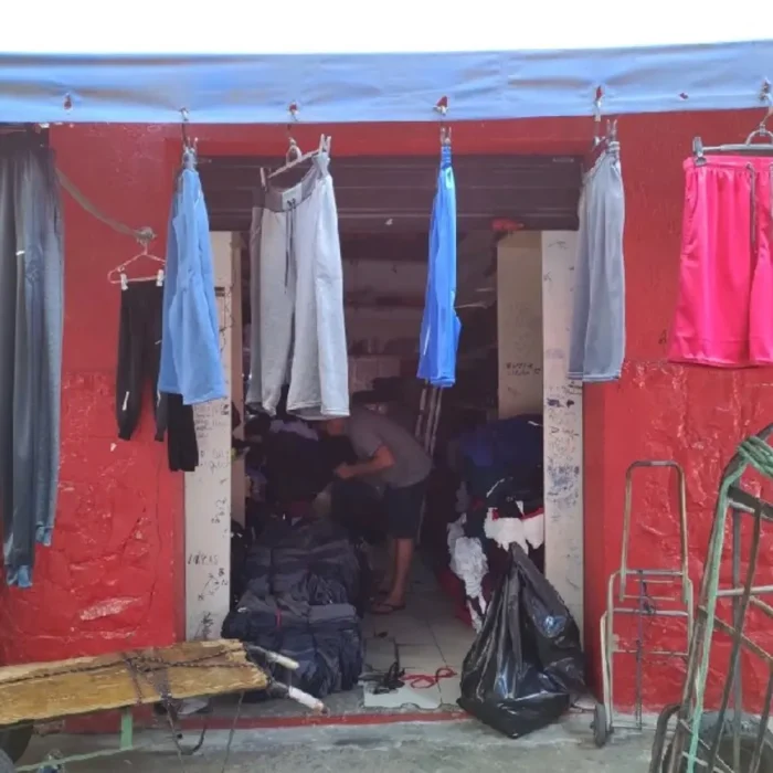 loura-moda-rua-da-praia-dos-lavradores-11_fachada_010420251033