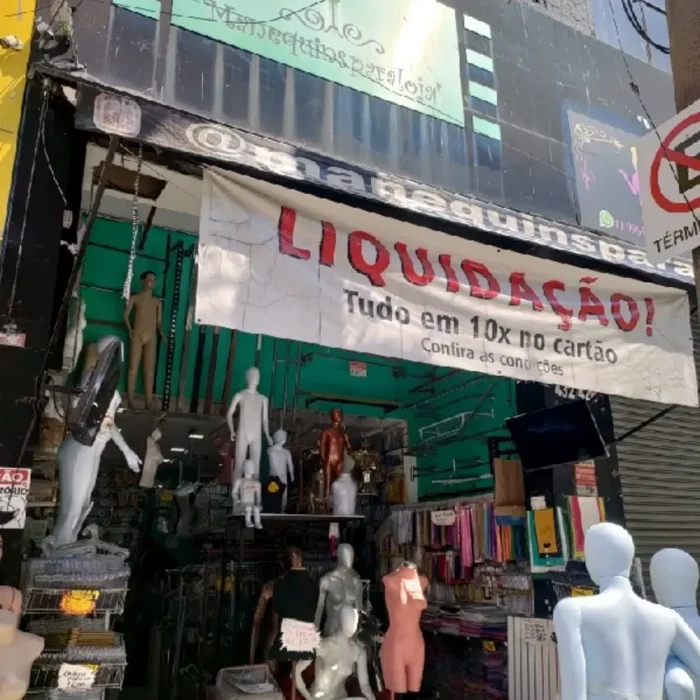 manequins-para-loja-rua-alexandrino-pedroso-432_fachada_270320251329.webp