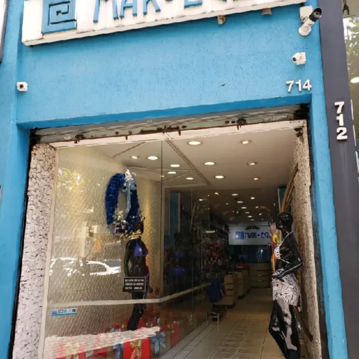 mar-egeu-rua-oriente-714_fachada_