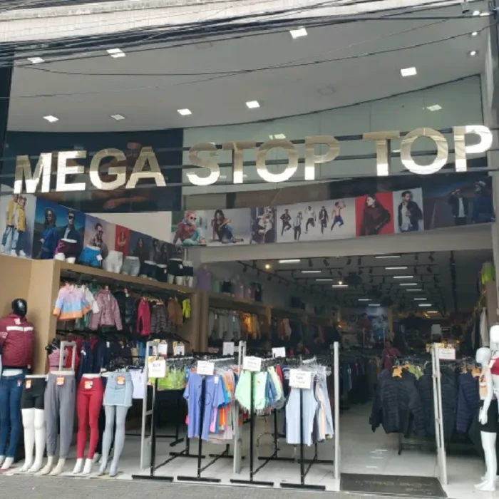 mega-stop-rua-maria-marcolina-627_fachada_070720251607.webp