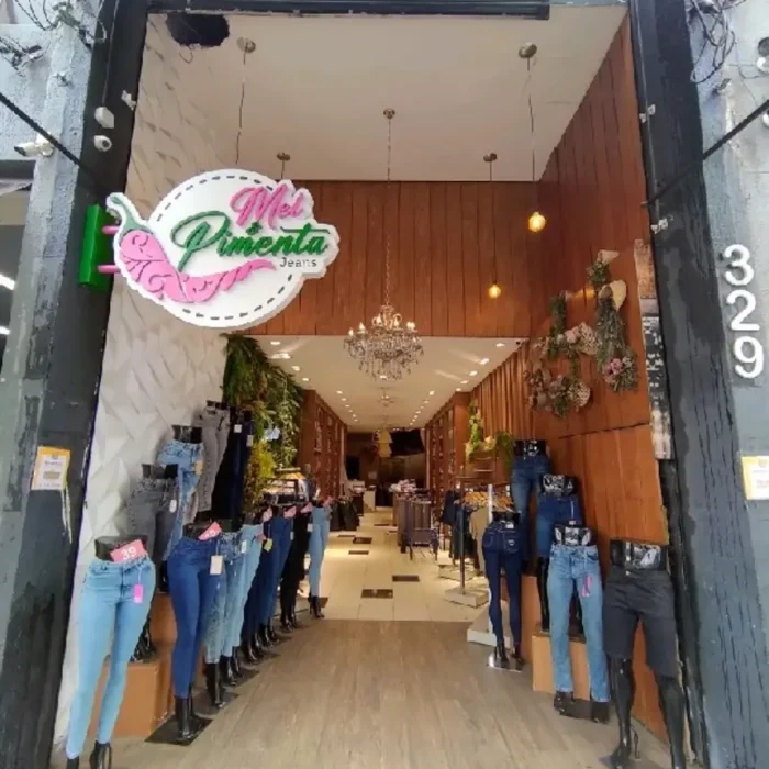 mel-e-pimenta-jeans-rua-mendes-junior-329_fachada_040420251427.webp