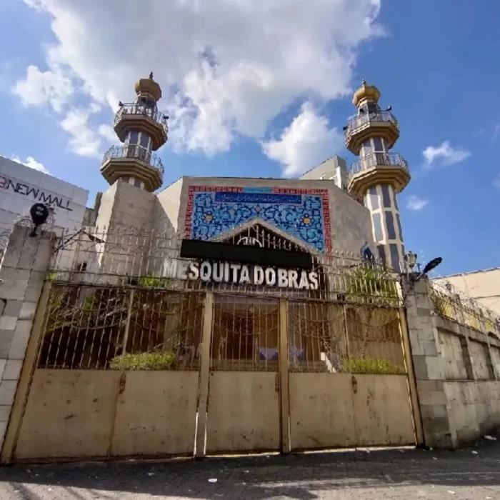 mesquita-do-bras-rua-eliza-whitacker-17_fachada_020520251357-1