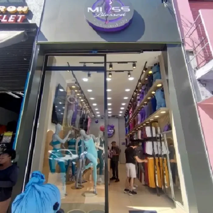 miss-blessed-rua-conselheiro-belisario-36