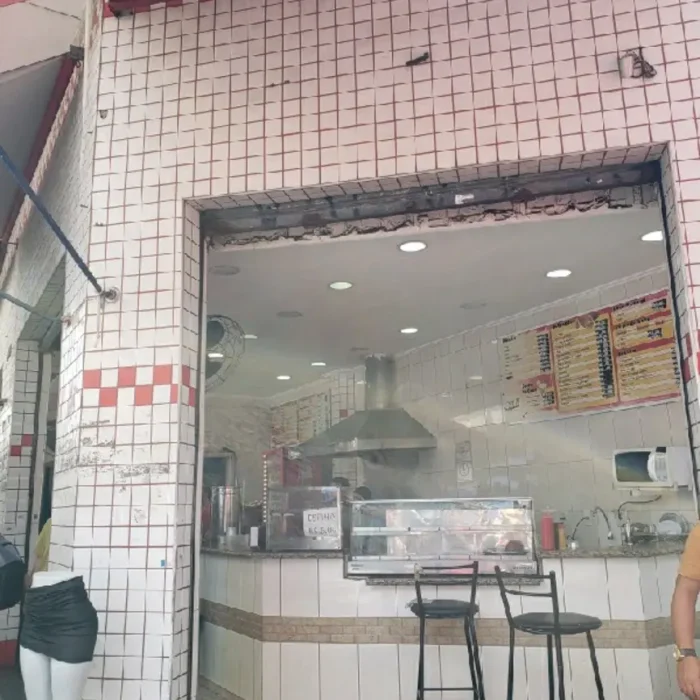 oishii-pasteis-rua-barao-de-ladario-455_fachada_160120251405