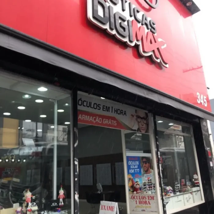 oticas-digimix-avenida-celso-garcia-345_fachada_091220251306