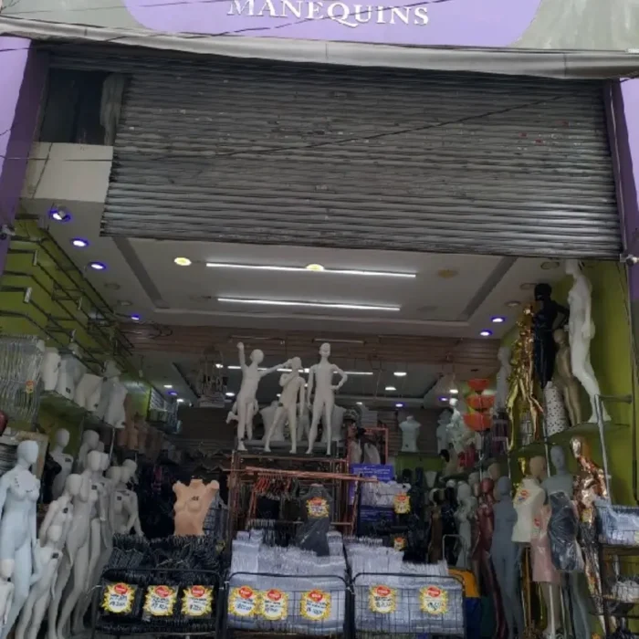 paraiso-dos-manequins-rua-tiers-20_fachada_120320251533.webp