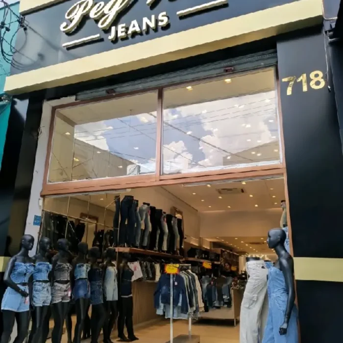 peg-vest-jeans-rua-rodrigues-dos-santos-718_fachada_180220251325