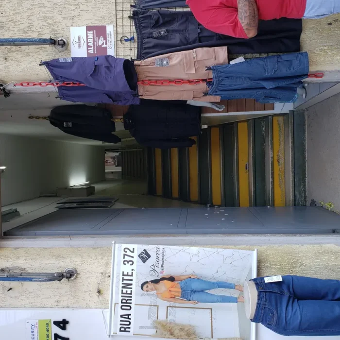 pisarra-jeans-rua-oriente-372