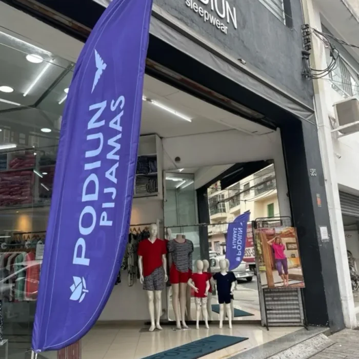 podiun-sleepwear-rua-mendes-junior-585_fachada_.webp