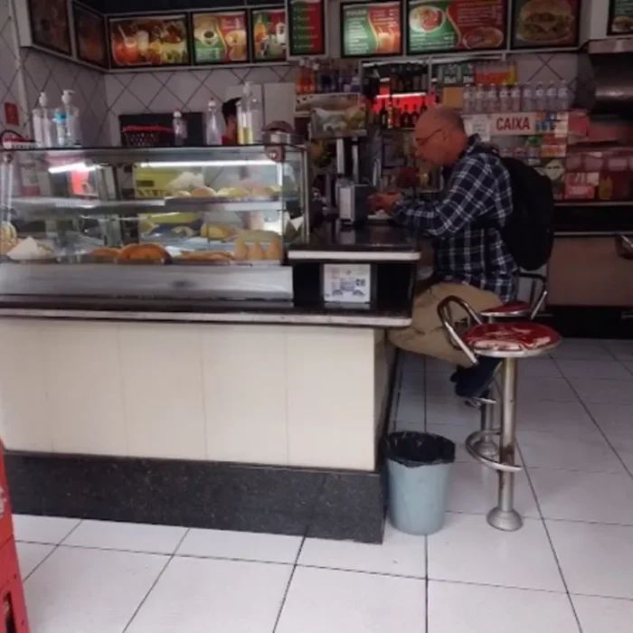 rainha-da-belisario-rua-casemiro-de-abreu-103_fachada_100320251302