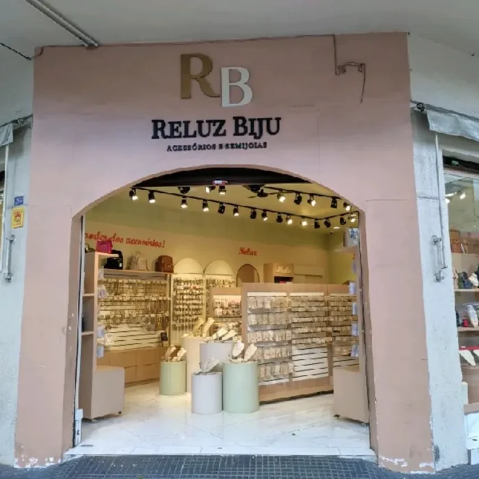 reluz-biju-rua-silva-teles-266_fachada_240220251450