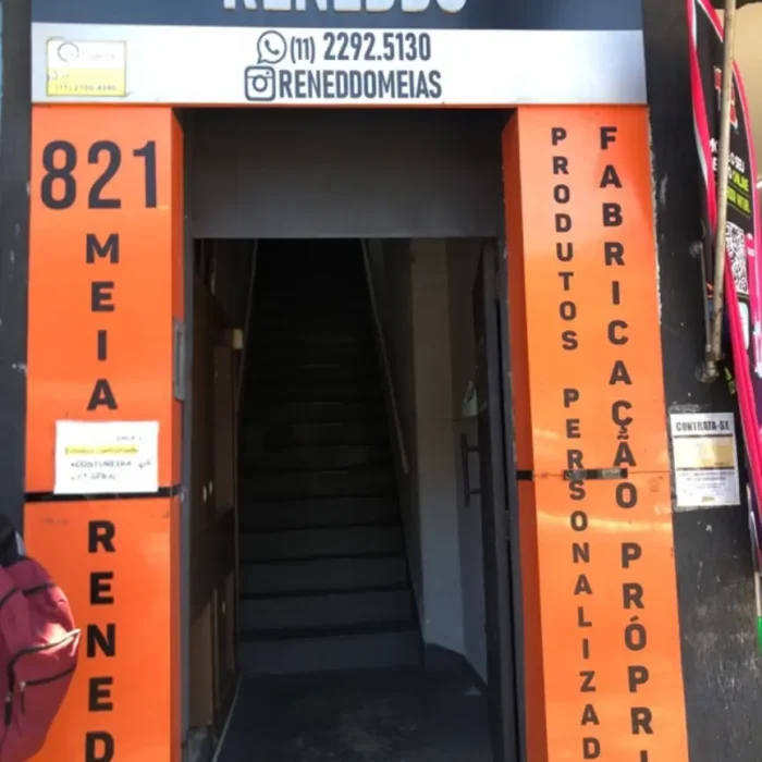 reneddo-meias-personalizadas-rua-bresser-821_fachada_261120251146