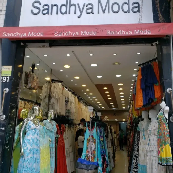 sandhya-moda-rua-eliza-whitacker-291