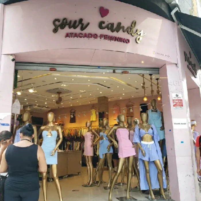 sour-candy-lilian-store-rua-rodrigues-dos-santos-454_fachada_070120251110