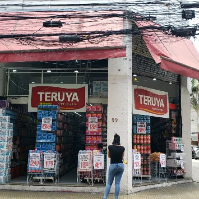 teruya-perfumaria-rua-miller-99
