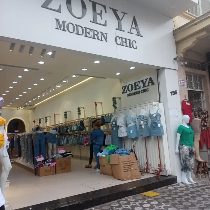 zoeya-modern-chic-rua-oriente-755_fachada_041220241055